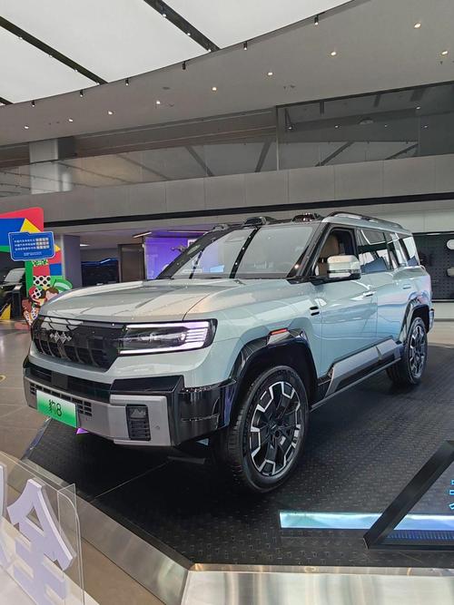 广州66比亚迪方程豹硬派越野的爆款，英菲尼迪35周年与你共成长